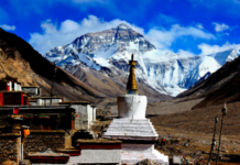 Tibet Everest Base Camp Tour – A Journey to the Roof of the World